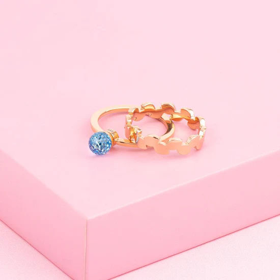 melano-twisted-nothing-compares-ringen-set-rosekleurig_72ea20af-3ed8-4e69-89e6-6115e1adb935_550x.jpg.webp